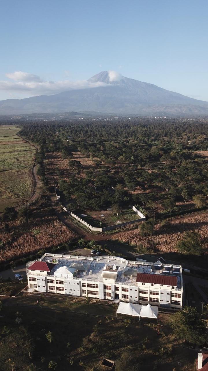 A1 Hotel And Resort Arusha Eksteriør billede